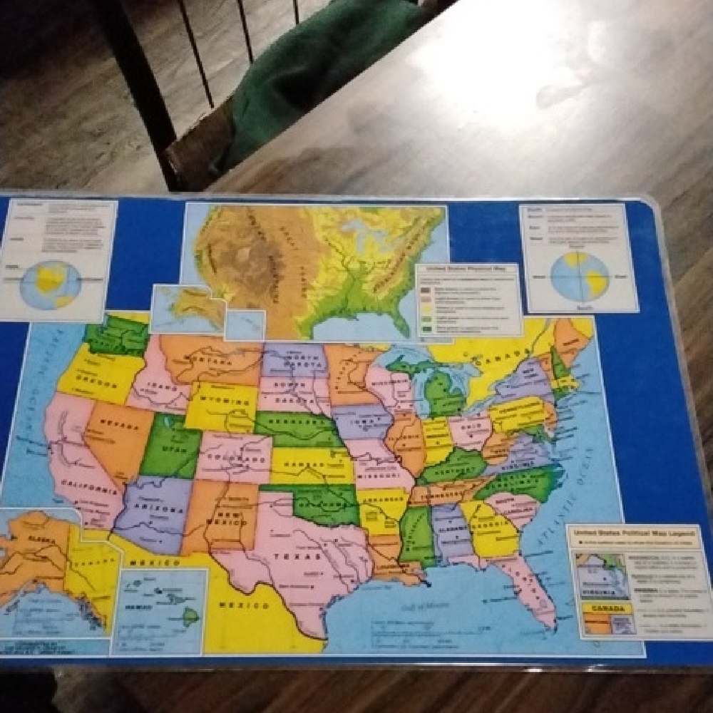United States USA - Political Desk Map 13x18" Laminated two side map